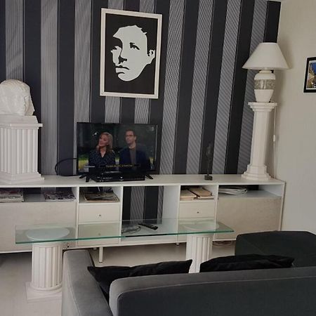 Le Bois Bryas Apartment Revin  Bagian luar foto