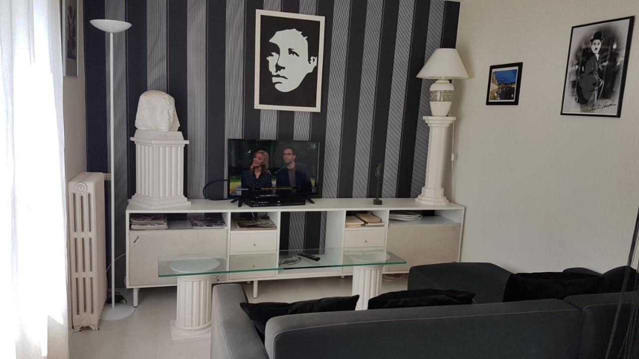 Le Bois Bryas Apartment Revin  Bagian luar foto