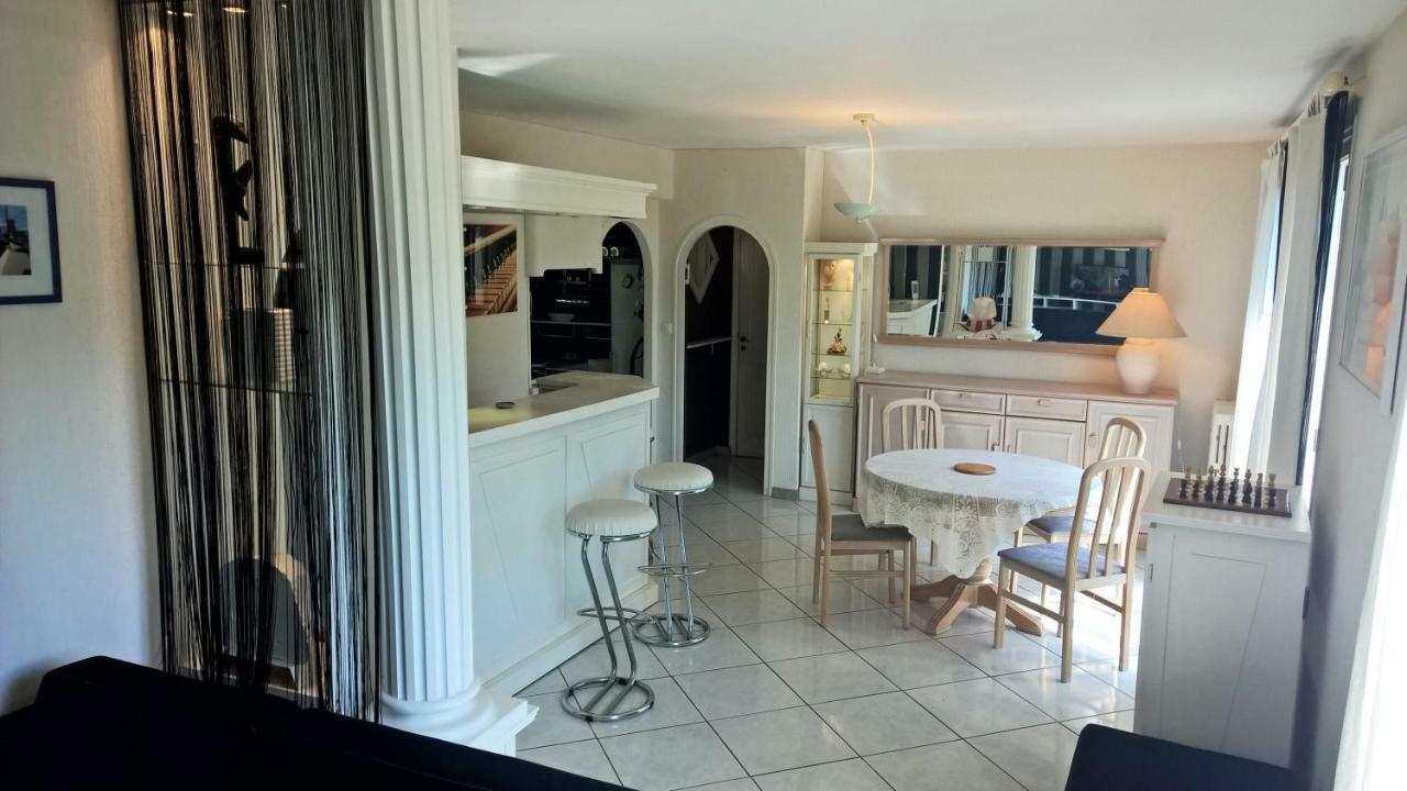 Le Bois Bryas Apartment Revin  Bagian luar foto