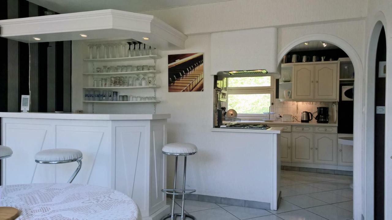 Le Bois Bryas Apartment Revin  Bagian luar foto